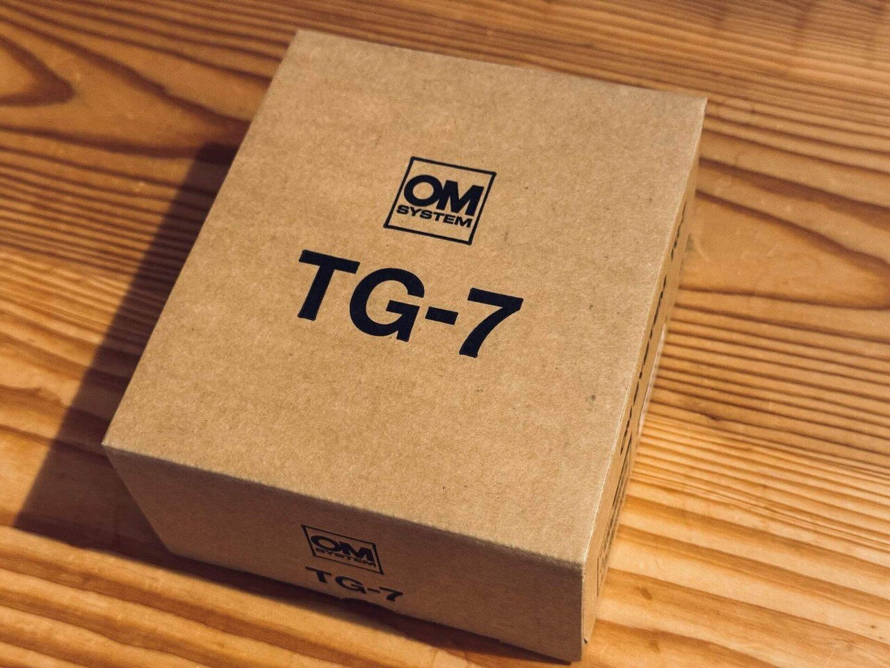 開封レビュー】OM SYSTEM Tough TG-7を買ってみた｜価格や付属品