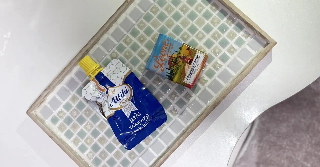 Felissimo] I made a cafe tray with tiles and it turned out to be a