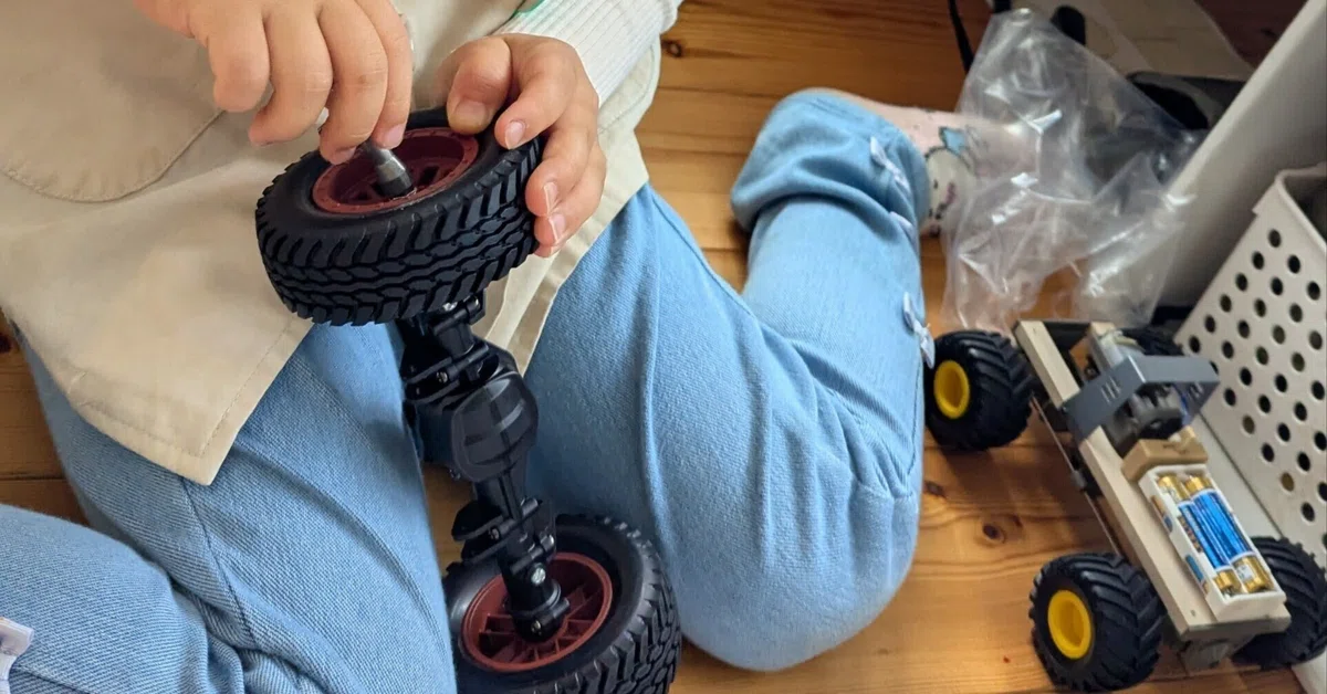 子ども達とラジコンカーを作ろう②｜huaaNOTE