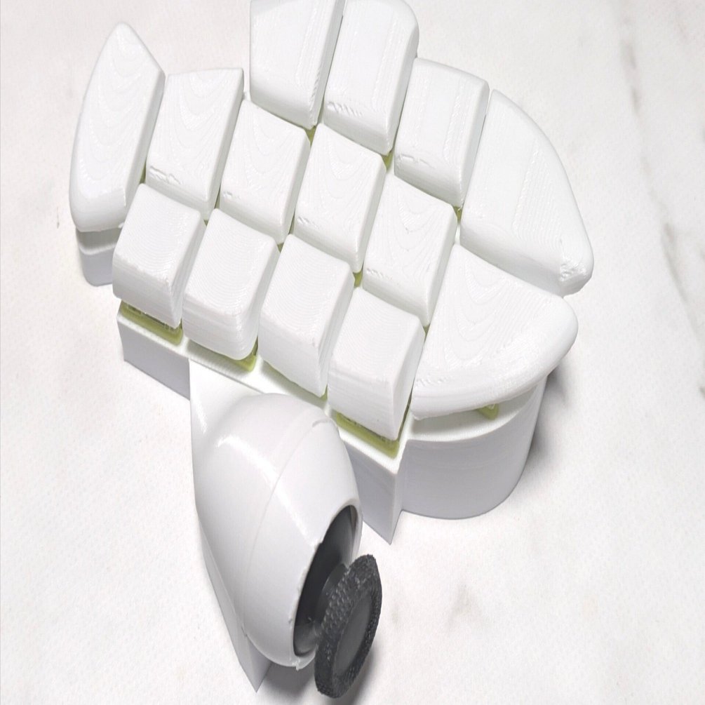 おさかなキーボードにアナログスティックをつけ鯛 #1｜ぱまじゃです。