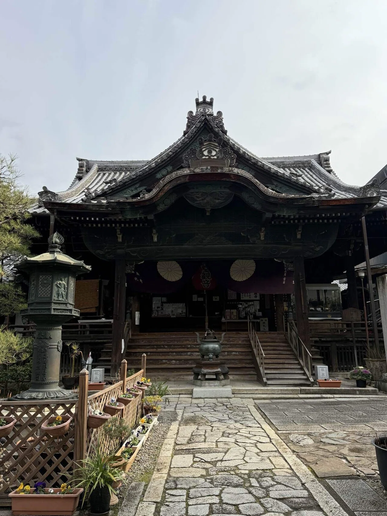 京都・革堂行願寺】鹿皮に祈りを写す京都の秘刹──西国三十三所第十九