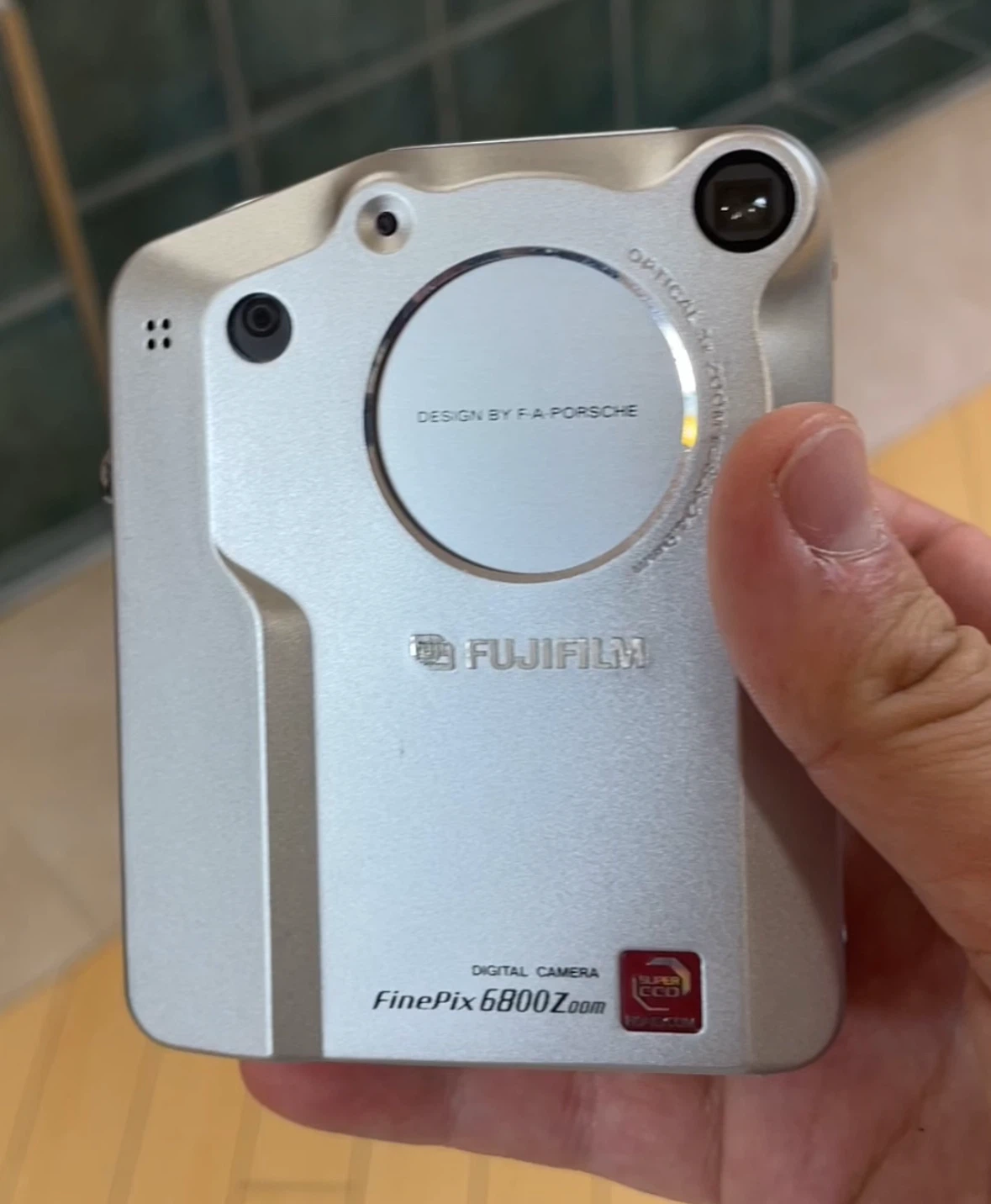 オールドコンデジ、次はこれ!〜クセ強め機種で“次の一手”へ〜①|けいふ オールドコンデジ、次はこれ!〜クセ強め機種で“次の一手”へ〜①|けいふ