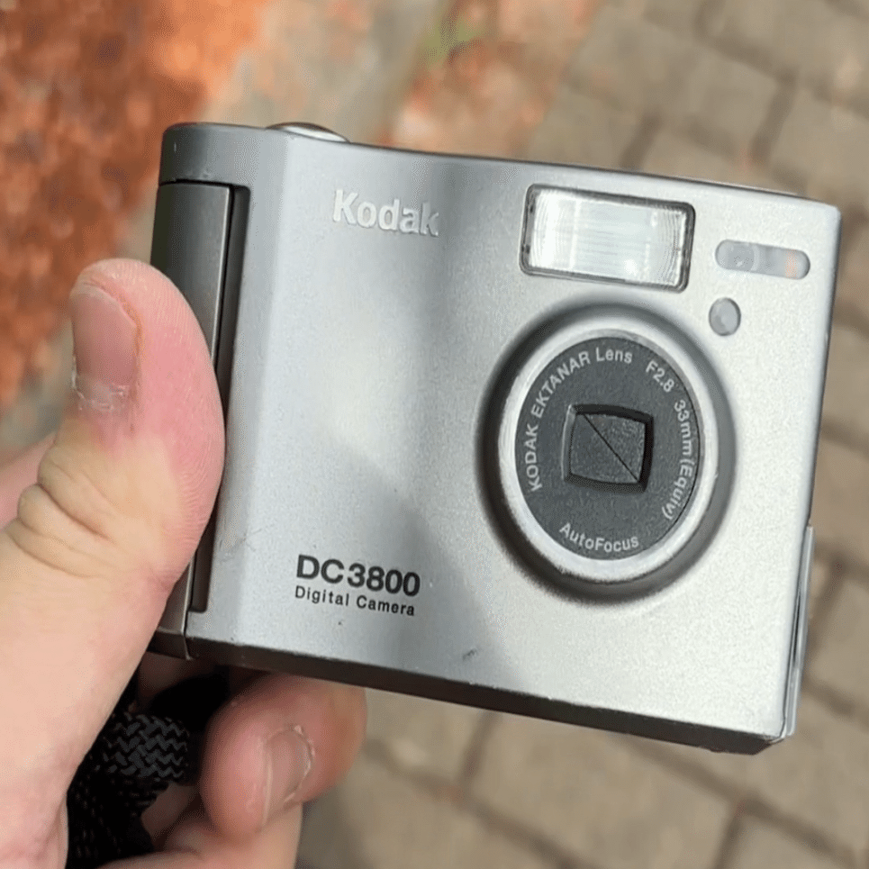 オールドコンデジ、次はこれ！〜クセ強め機種で“次の一手”へ〜①｜けいふ