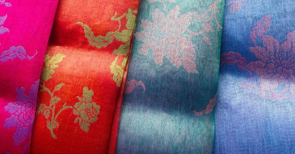 ゆったりとした麻上布のトップス ・芭蕉布等 古布前掛け専門屋 美品 沖縄県芭蕉布風 本麻 野良着 半纏野良着