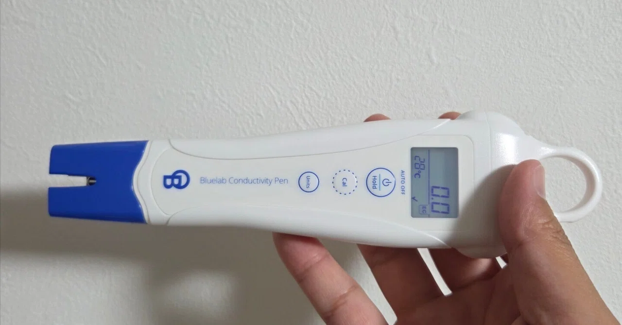 水耕栽培向けECメーター比較】Bluelab Conductivity Penレビュー｜安物 