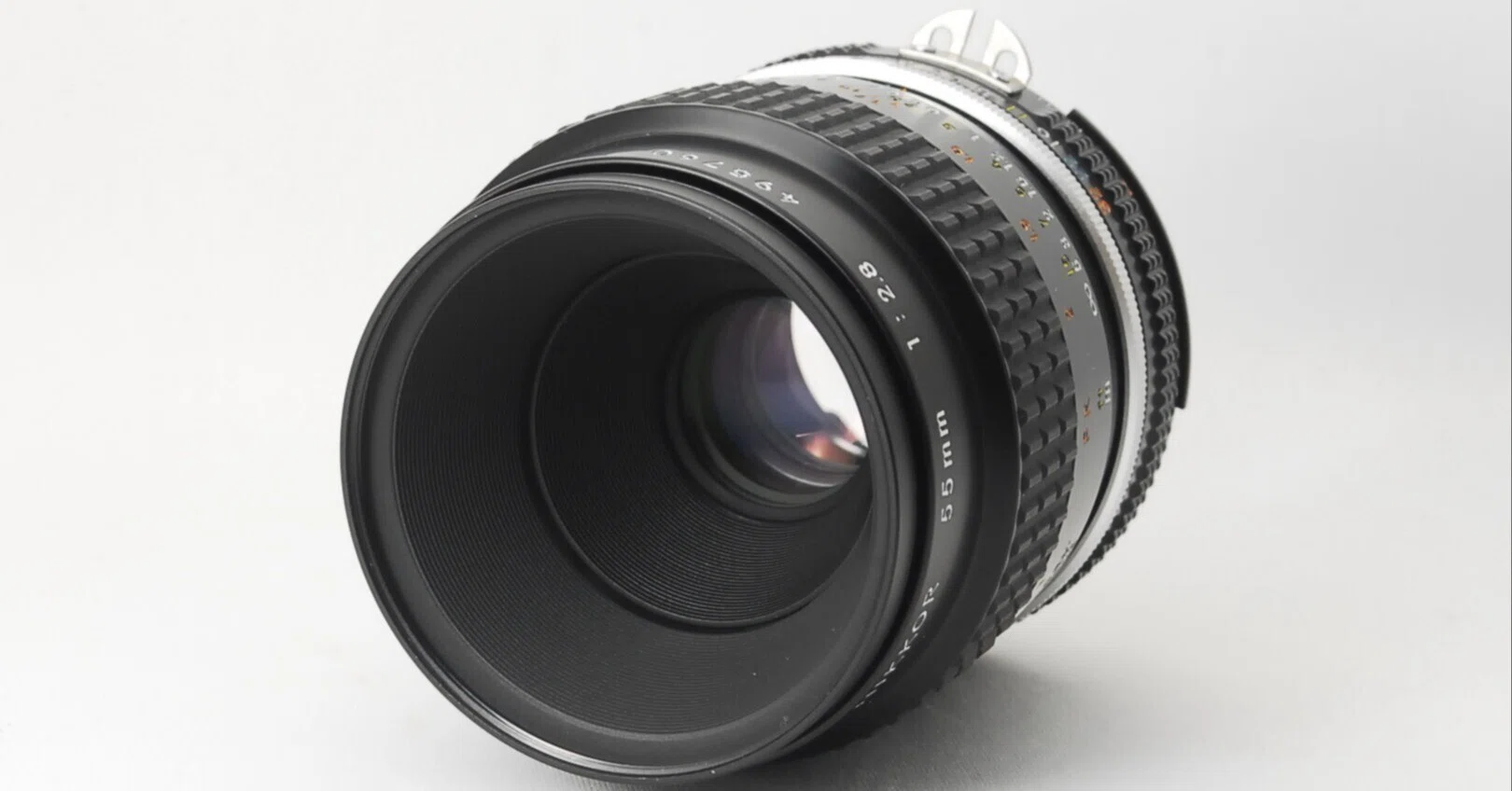 Nikon Ai-s Micro Nikkor 55mm F/2.8の分解｜フィルムカメラ修理の