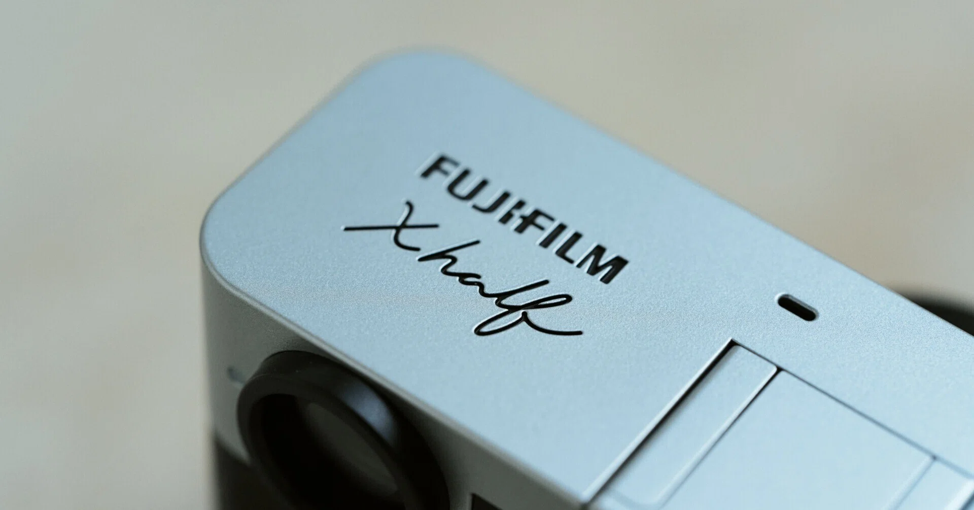 編集後記『失敗すらも愛おしい。FUJIFILM「X half」は“写真って楽しい