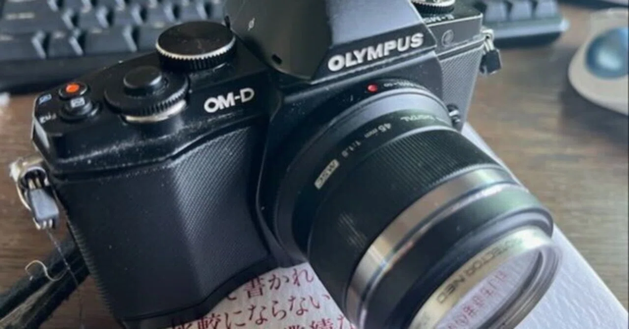 Olympus omd em5 ボディ＋45mm f1.8 レンズセット OMD E-M5と45ミリf1.8レンズ｜藤井満