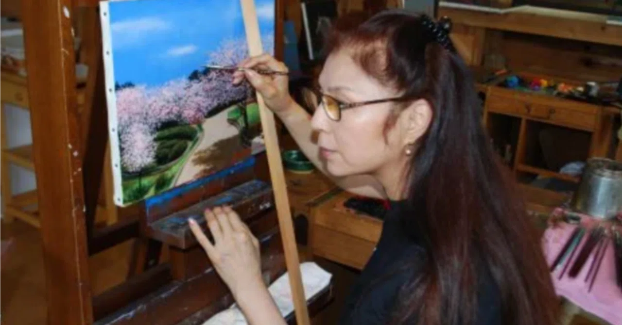 実は…歌手・八代亜紀、絵が人気なのご存知でしたか？──予想価格を