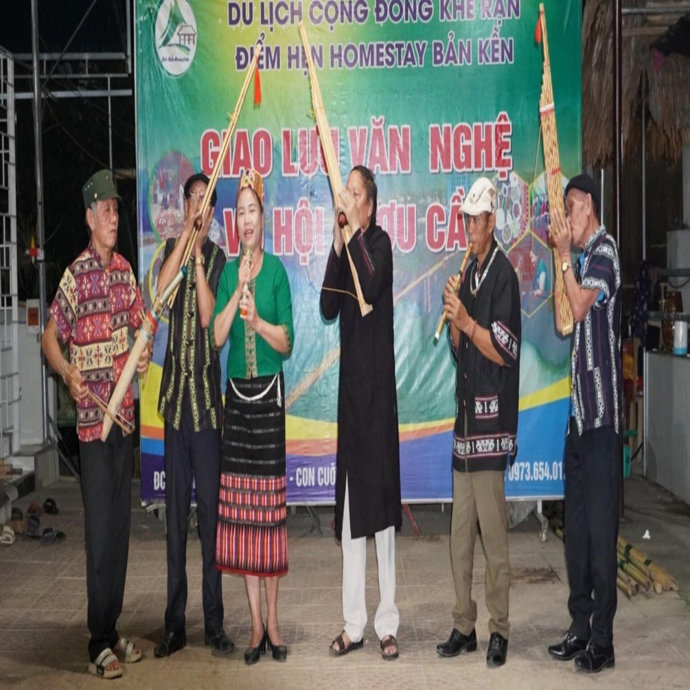 ベトナム人も知らない少数民族・タイ族の世界②伝統衣装・民謡編