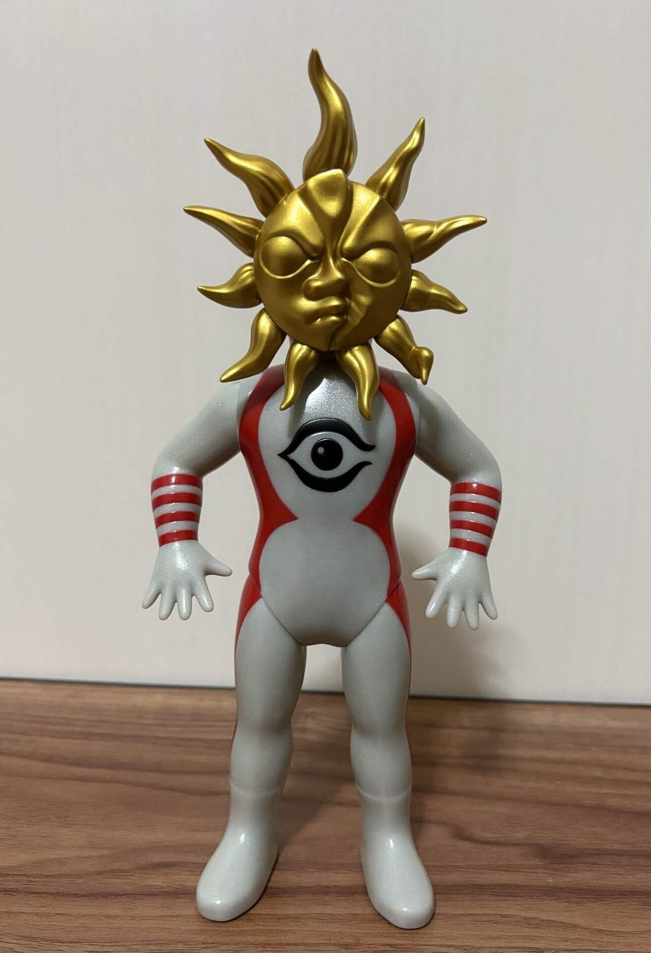 レトロソフビ タローマン Amazon.co.jp: 超復刻版 デラックス ジャンボ