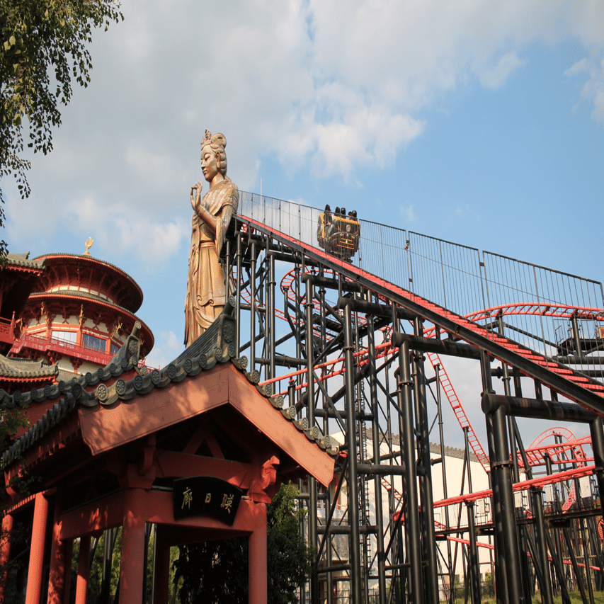 独り言】海外で出会った奇妙なジェットコースター｜絶叫ぶらり旅@ゆ-き