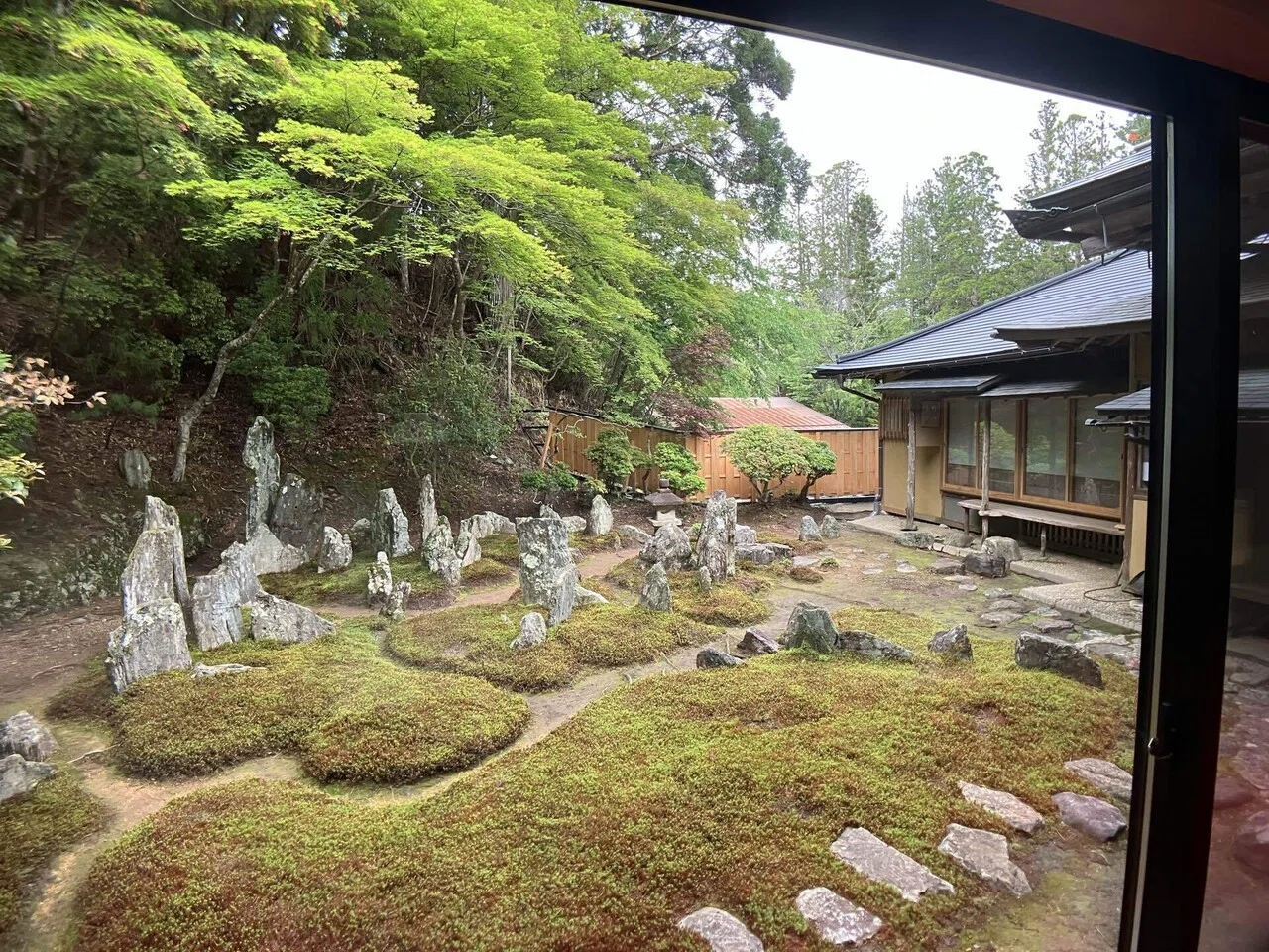 高野山で重森三玲を見たい旅：8 西禅院｜ハト子