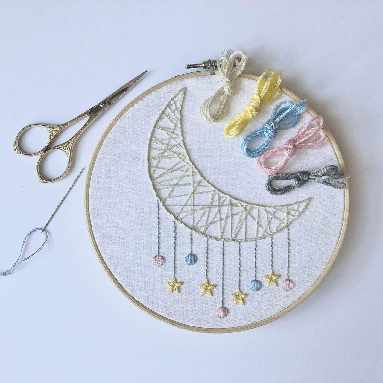 ㊗️作家活動4周年｜はなこまち/刺繍作家