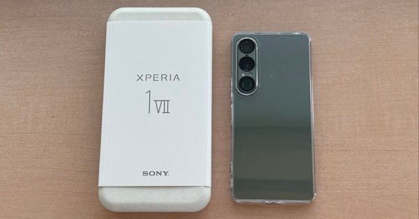 【2025秋冬新作】 スマホ3台持ちの事情｜ENIGMA VARIATIONS スマートフォン本体
