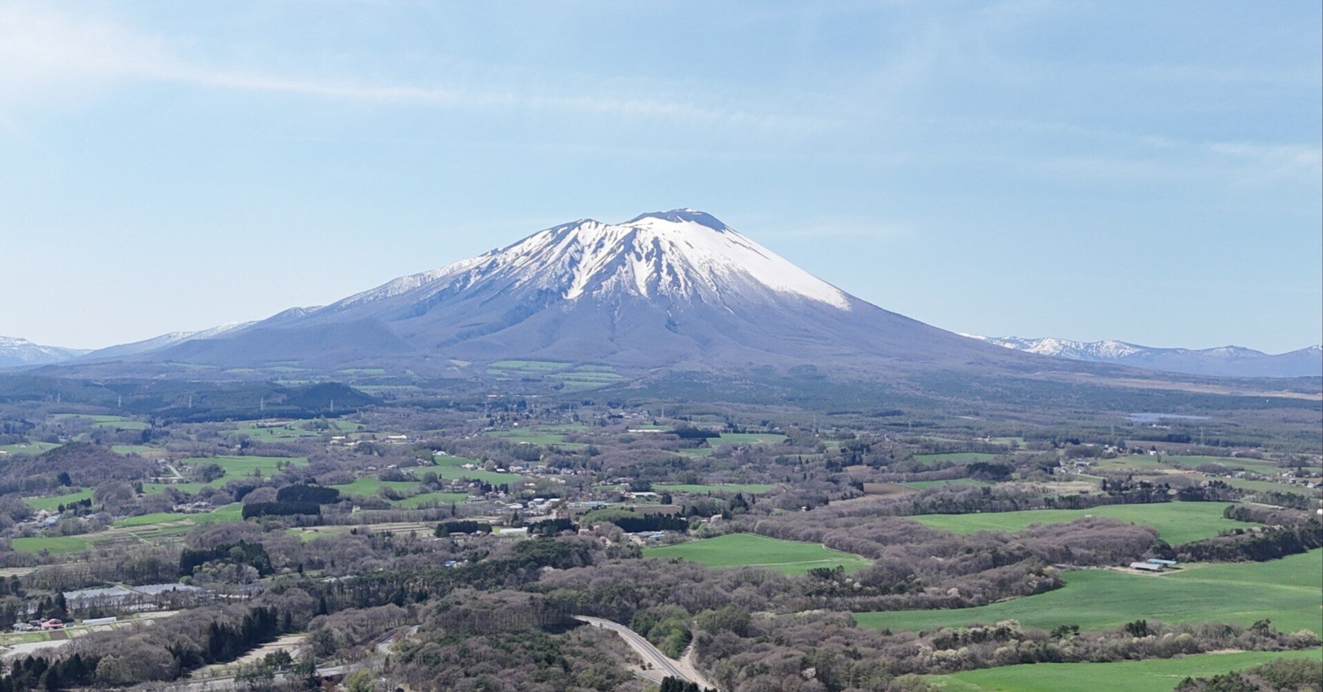 風景写真 火山 岩手山  空写真 岩手山 | ｜写真企画 －東北の航空写真撮影・空撮ﾚﾝﾀﾙ・東日本大震災