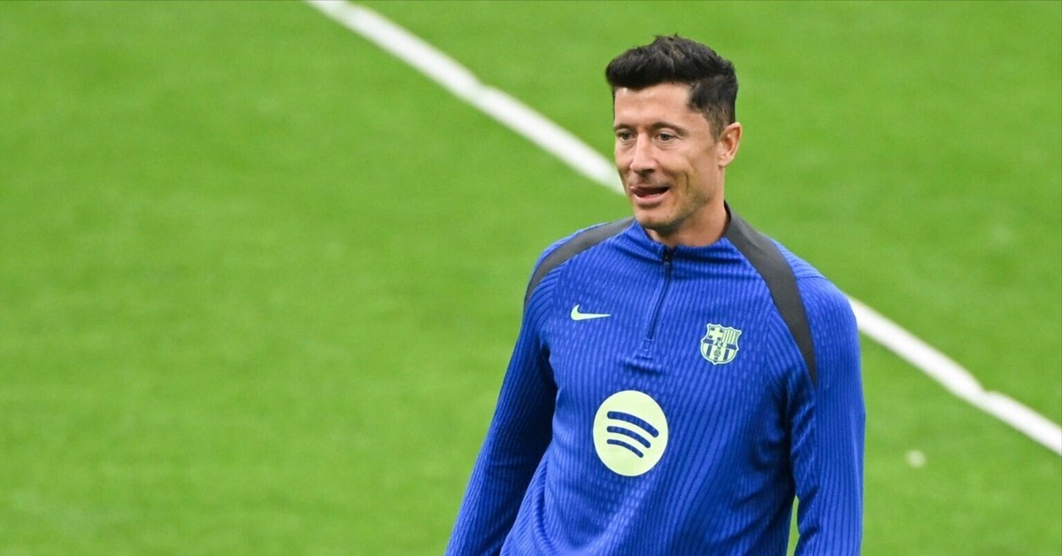 サッカー ロベルト・レバンドフスキ 超貴重 限定10枚 バイエルン MVP