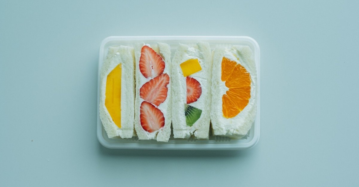 はやく本になってほしいエッセイの連載が5本もある。｜辻敦