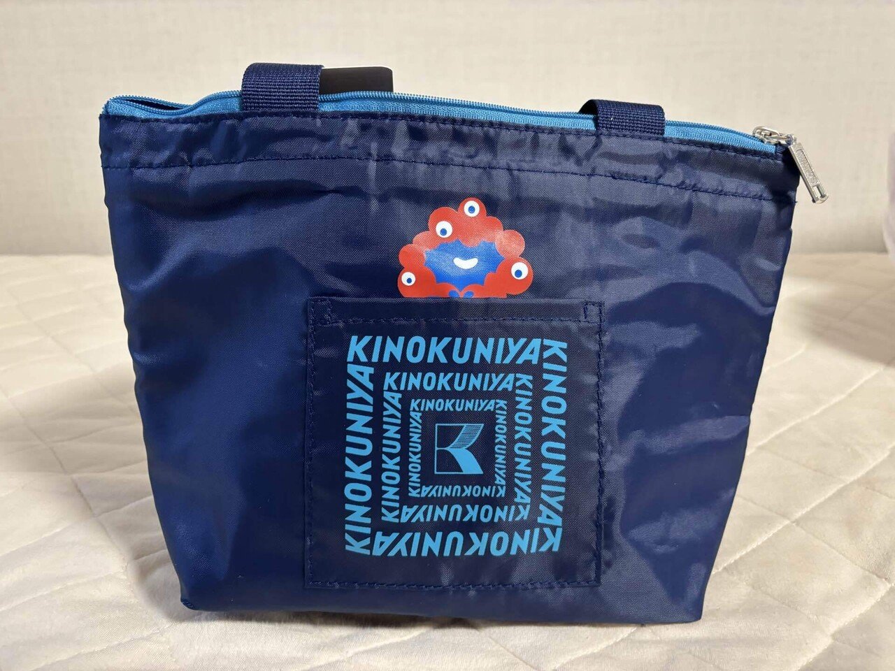 万博】買って良かった万博グッズ①紀伊國屋コラボ保冷バッグ｜アラサー