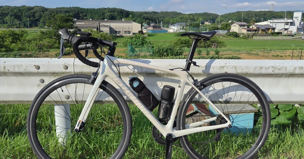 GIANT TCR Advanced 3 LTD 初乗りインプレッションと実重量｜massan