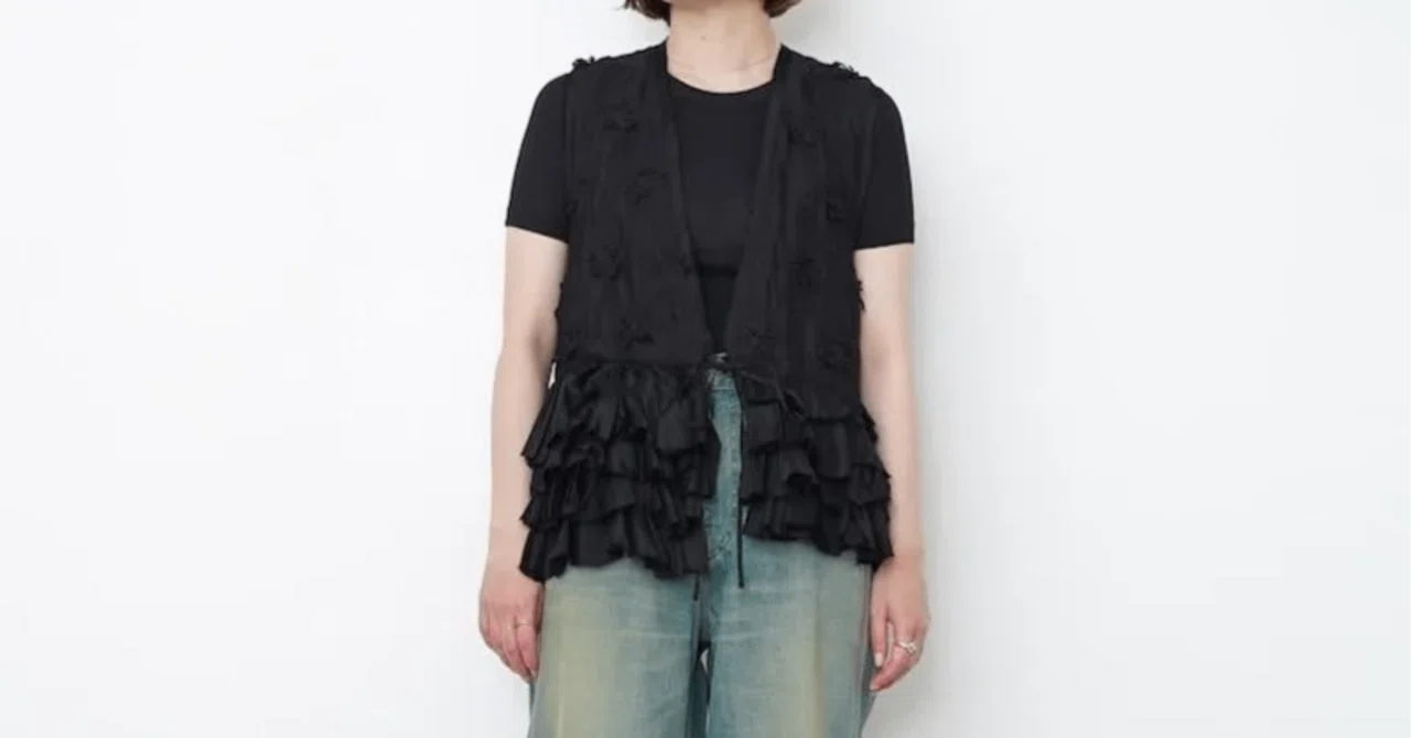 夏を彩る3Dフラワー刺繍のベスト【crinkle crinkle crinkle】frill