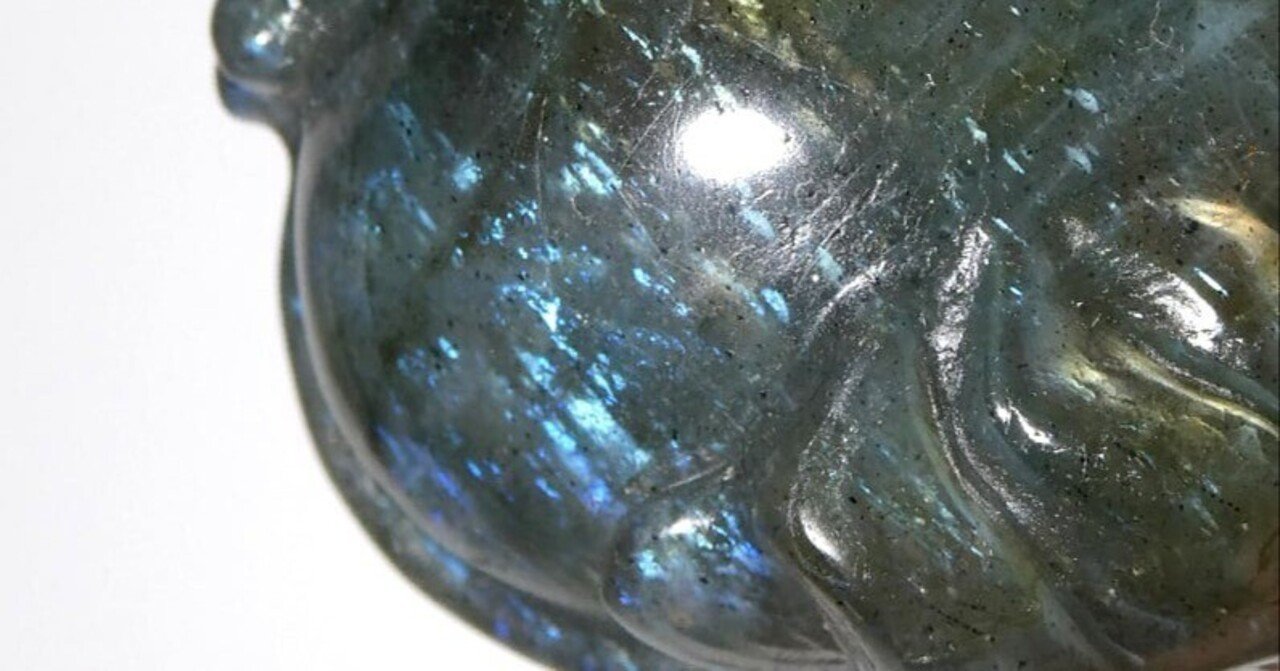 Labradorite ラブラドライト ⭔ 龍亀 ⭓ 青の流星群｜PIKA Life