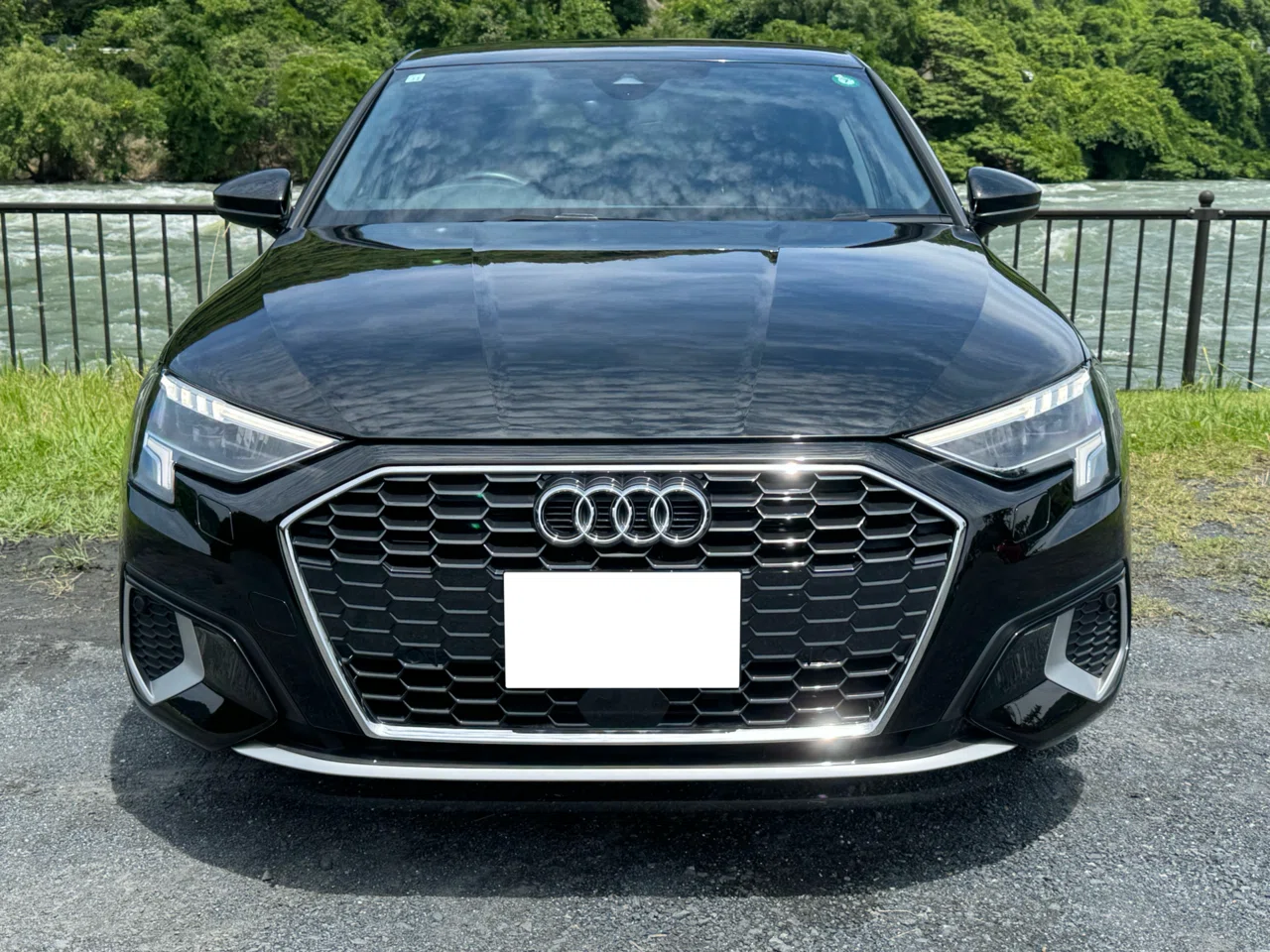 アウディ アウディA3 8Y型 30 TFSI純正 17インチ ホイール A3 セダンの