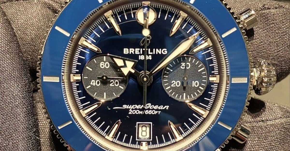 2025年 お歳暮・冬ギフト特集 BREITLING ブライトリング 】 店頭在庫入荷しました！ NEW アート・デザイン・音楽