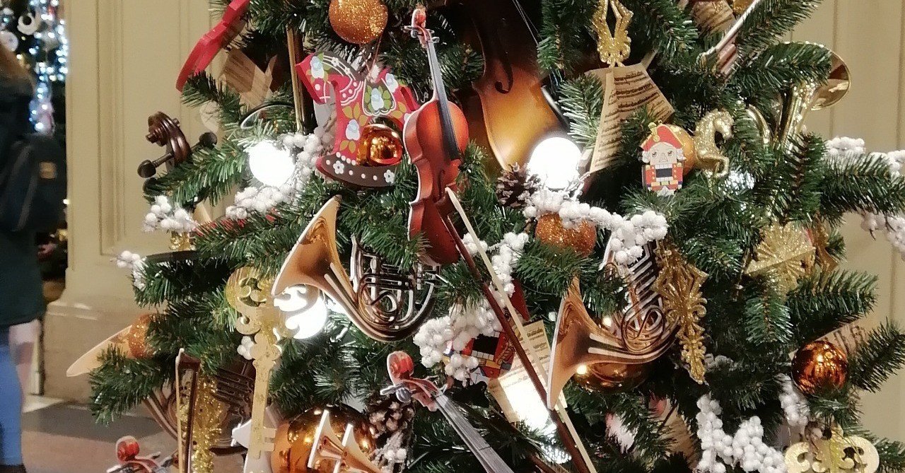ロシアのクリスマスツリー レッツゴーココ Note