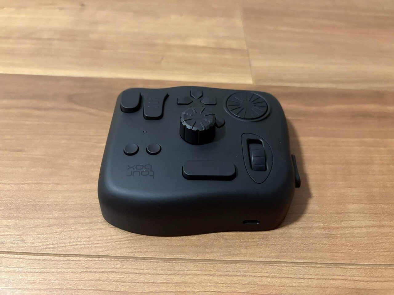 手放せなくなる魔力】TourBox EliteがあなたのPC作業を爆速化