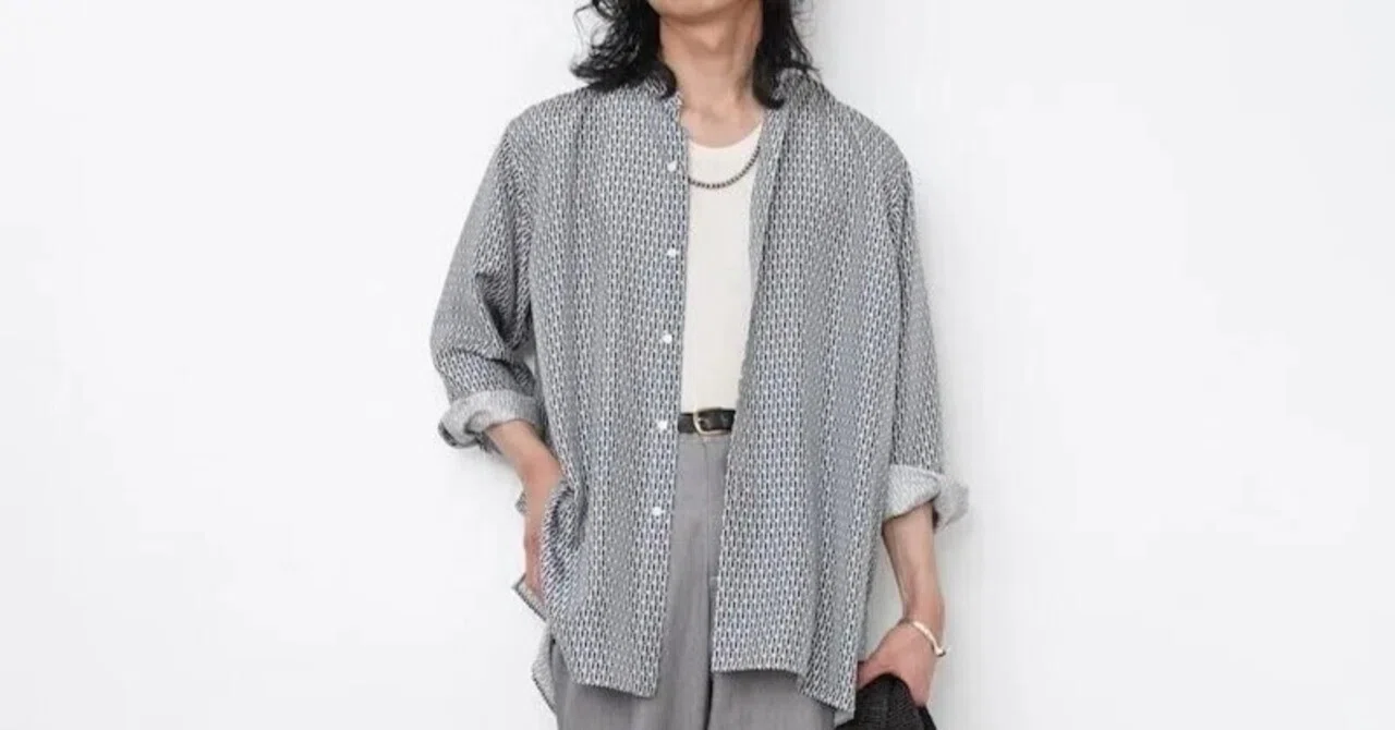 HEUGN 幾何学模様シャツ ネイビー/ホワイト 幾何学模様×シルク素材が生む、上品な抜け感。【2025 S/S】【HEUGN