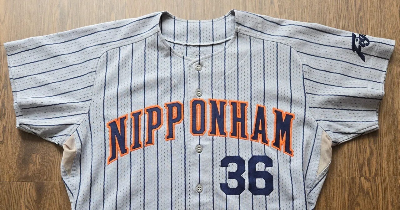 m*様 日ハム　東京時代　ユニフォーム　ビジター 東京時代の日本ハムファイターズ（ビジターユニフォーム・藤島誠剛選手