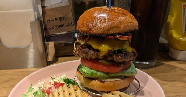 ホワイトキャッスルハンバーガー　ウイリス君とウーフレス君 ホワイトキャッスルハンバーガー ウイリス君とウーフレス君 ムリ