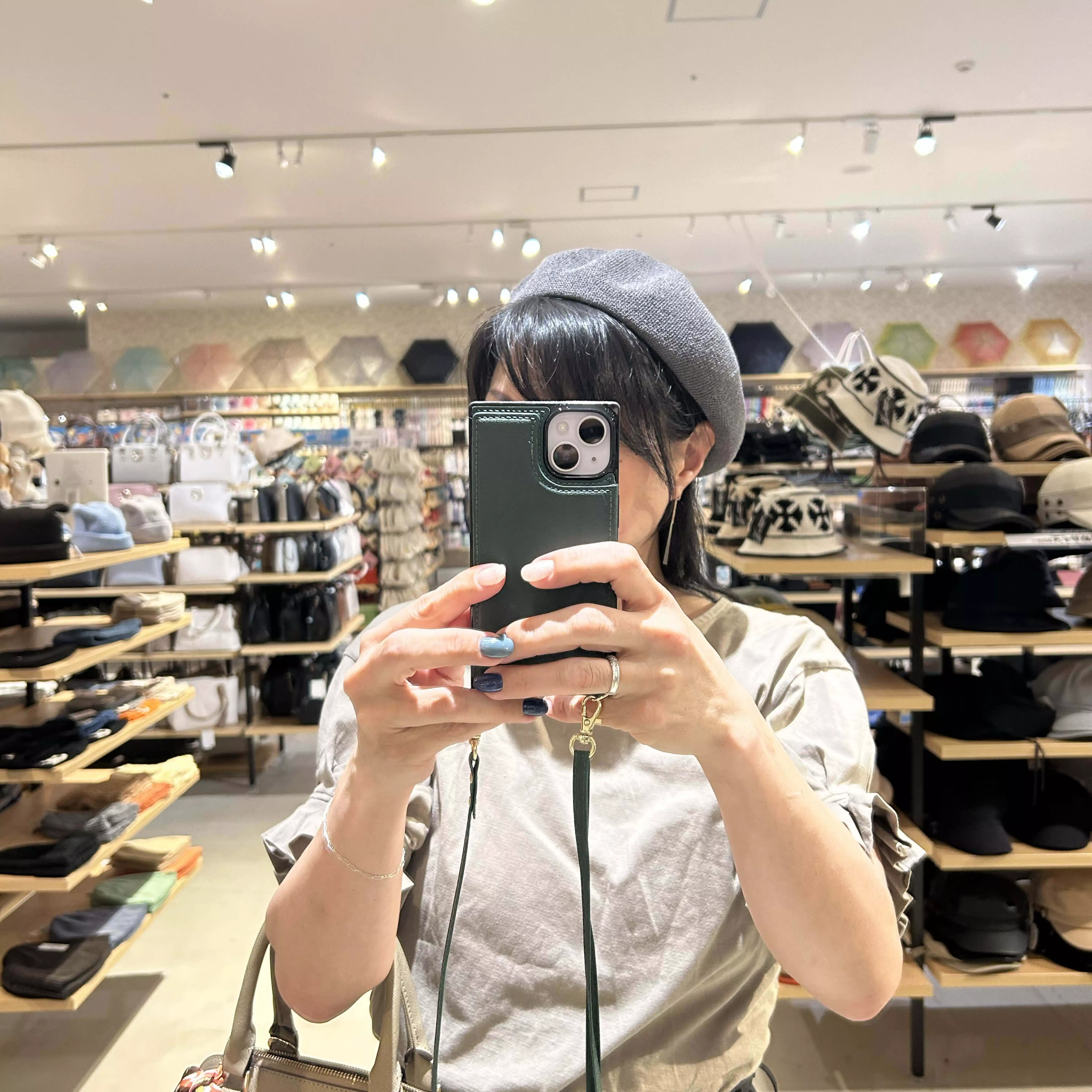 そこらにいる女
