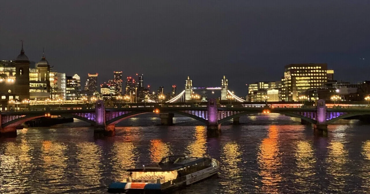 ロンドンの街を映す鏡、テムズ川の風景🇬🇧｜Ryo