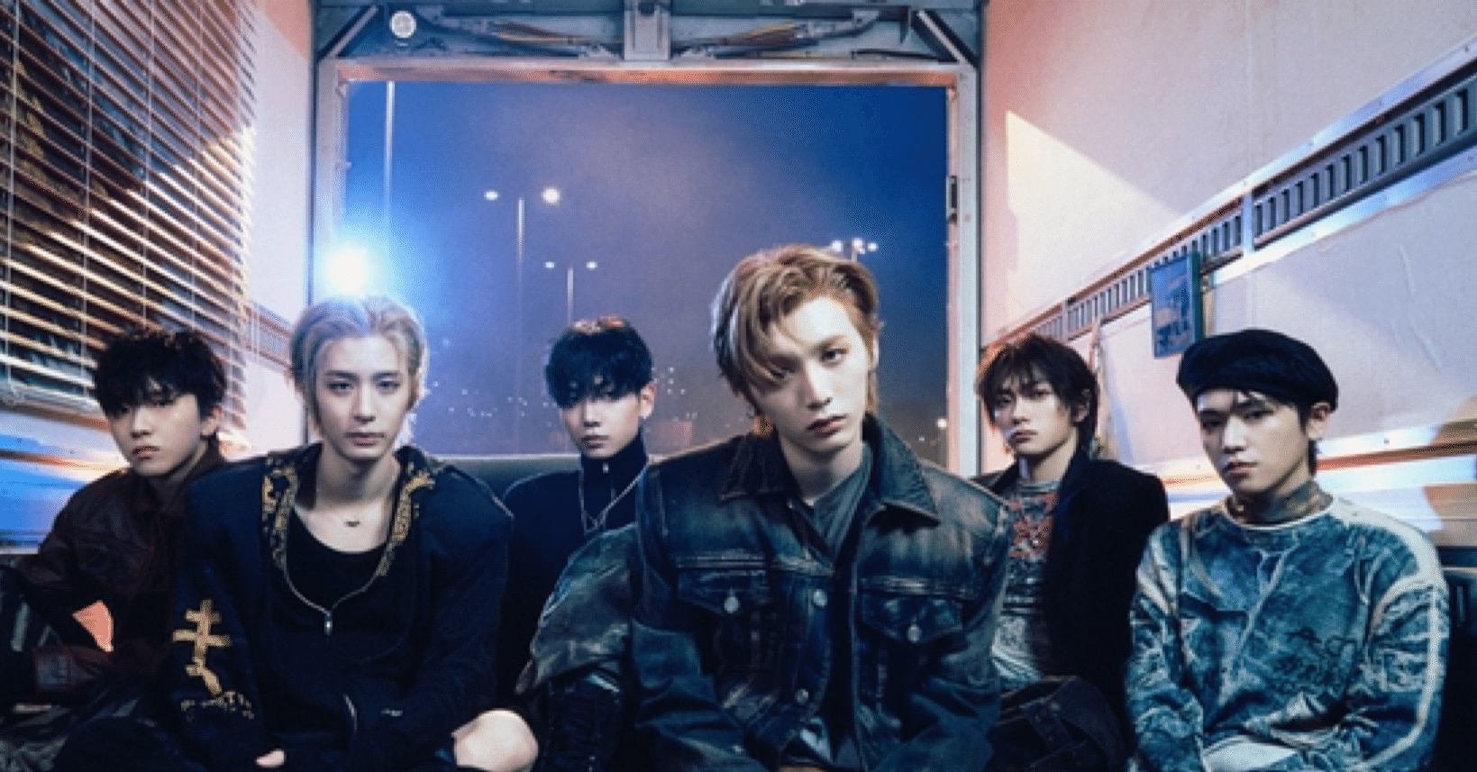 コヤンイサムチョン♥️皆でホテルポーターさん「あァ忙しい」ボタンの表情を見てね❗ コヤンイサムチョン♥️皆でホテルポーターさん「あァ忙しい