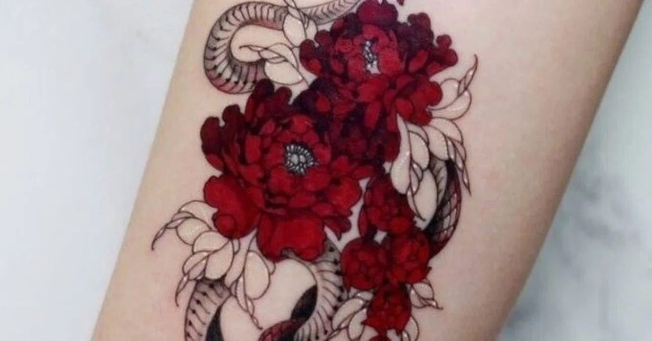 🖤🕯️ Express Your Unique Worldview with Gothic Tattoos! 🕯️🖤｜Thomas Brown