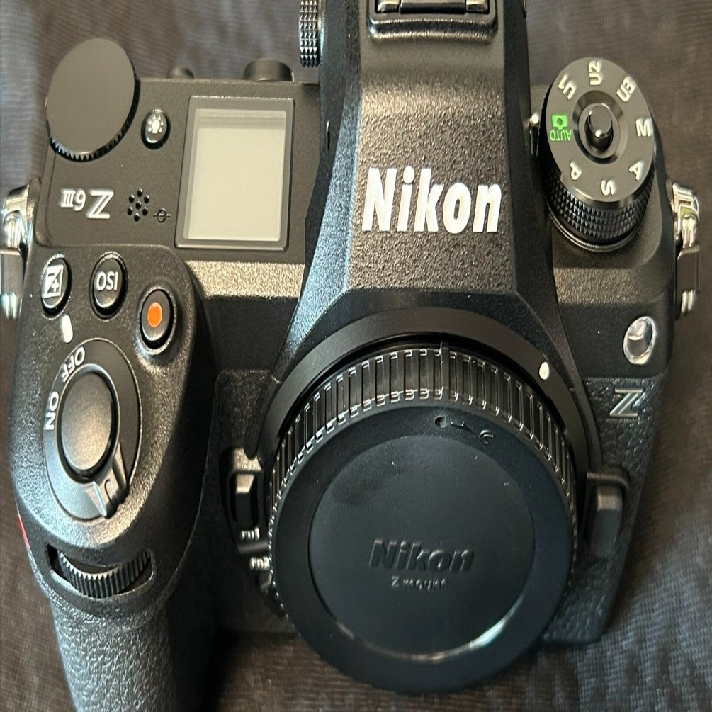 FUNLEADER  超広角18mm フルサイズ  ニコンZまうんと【美品】 FUNLEADER CAPLENS 18mm f/8.0（ミラーレスカメラ用） | 焦点工房