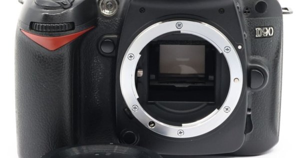 Nikon D90 デジタル一眼レフカメラ 本体
