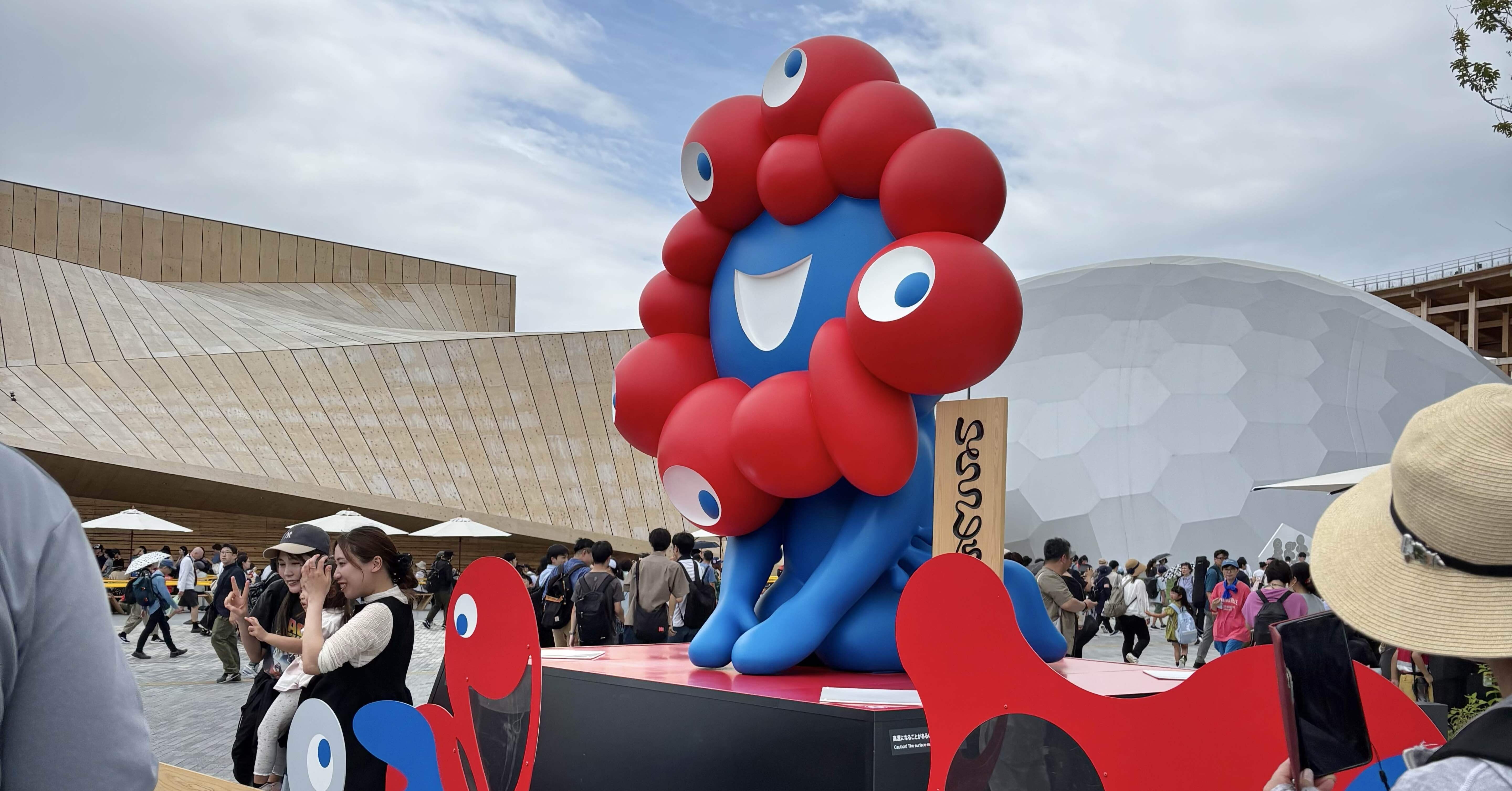 大阪関西万博】スタンプラリーに勤しんだら夜まで元気いっぱいだった