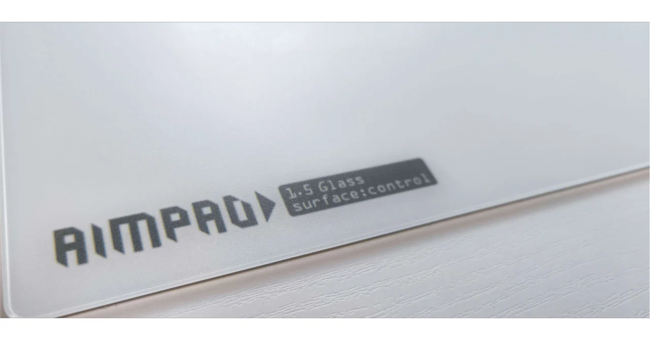 AIMPAD1.5 490mm×420mmブラック ガラスエイムパッド Amazon.co.jp: 【A5】薄型ガラスマウスパッド-AIMPAD glass1.5