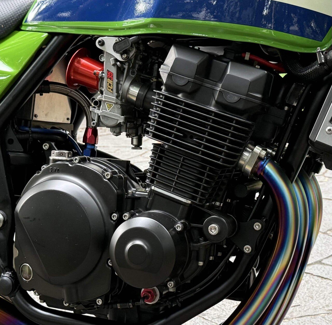 生写真 ランダム ランドクルーザーHDJ81VのYAMAHA・1HD-T・マリンディーゼル