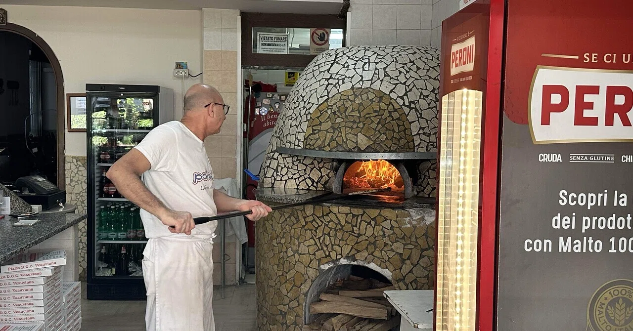 ピザ合宿】ナポリでピザを食い尽くす2泊3日🇮🇹🍕｜テディ🇩🇪ドイツ駐在