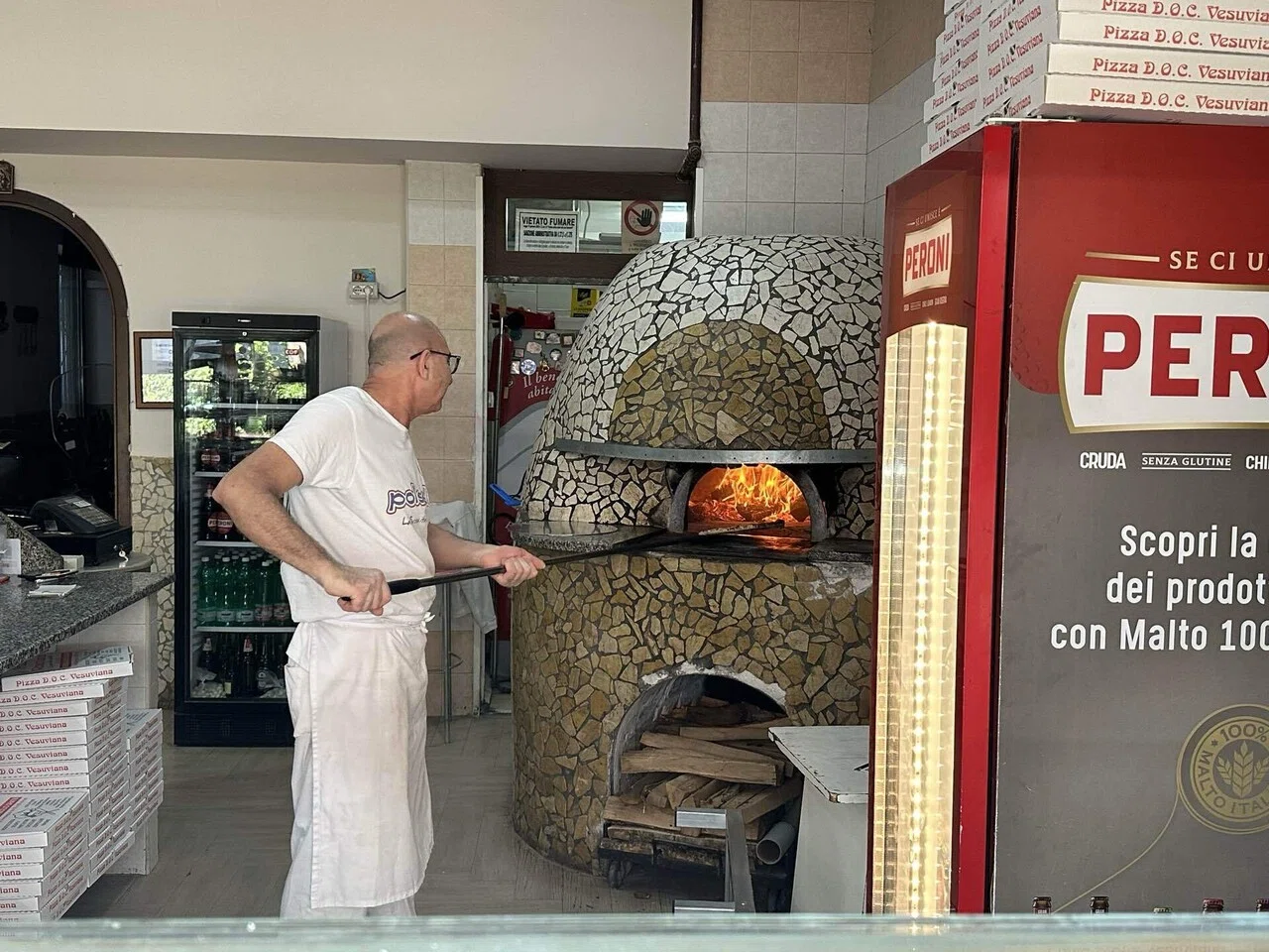 ピザ合宿】ナポリでピザを食い尽くす2泊3日🇮🇹🍕｜テディ🇩🇪ドイツ駐在