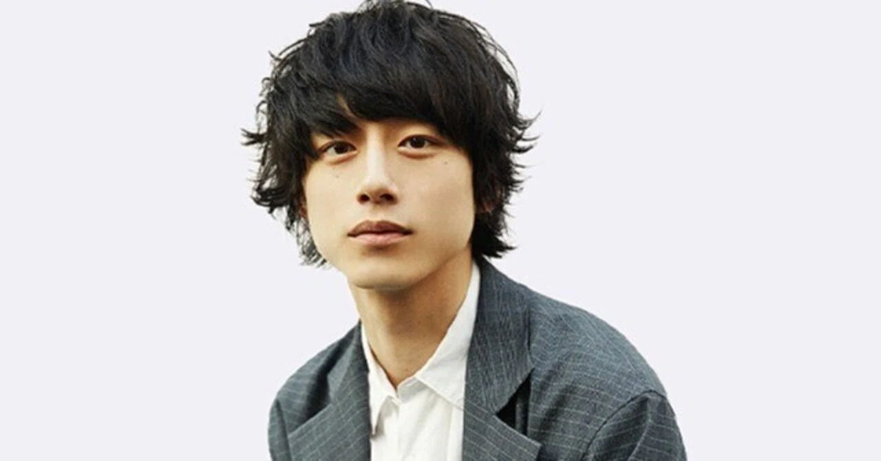 坂口 健太郎 韓国 人気
