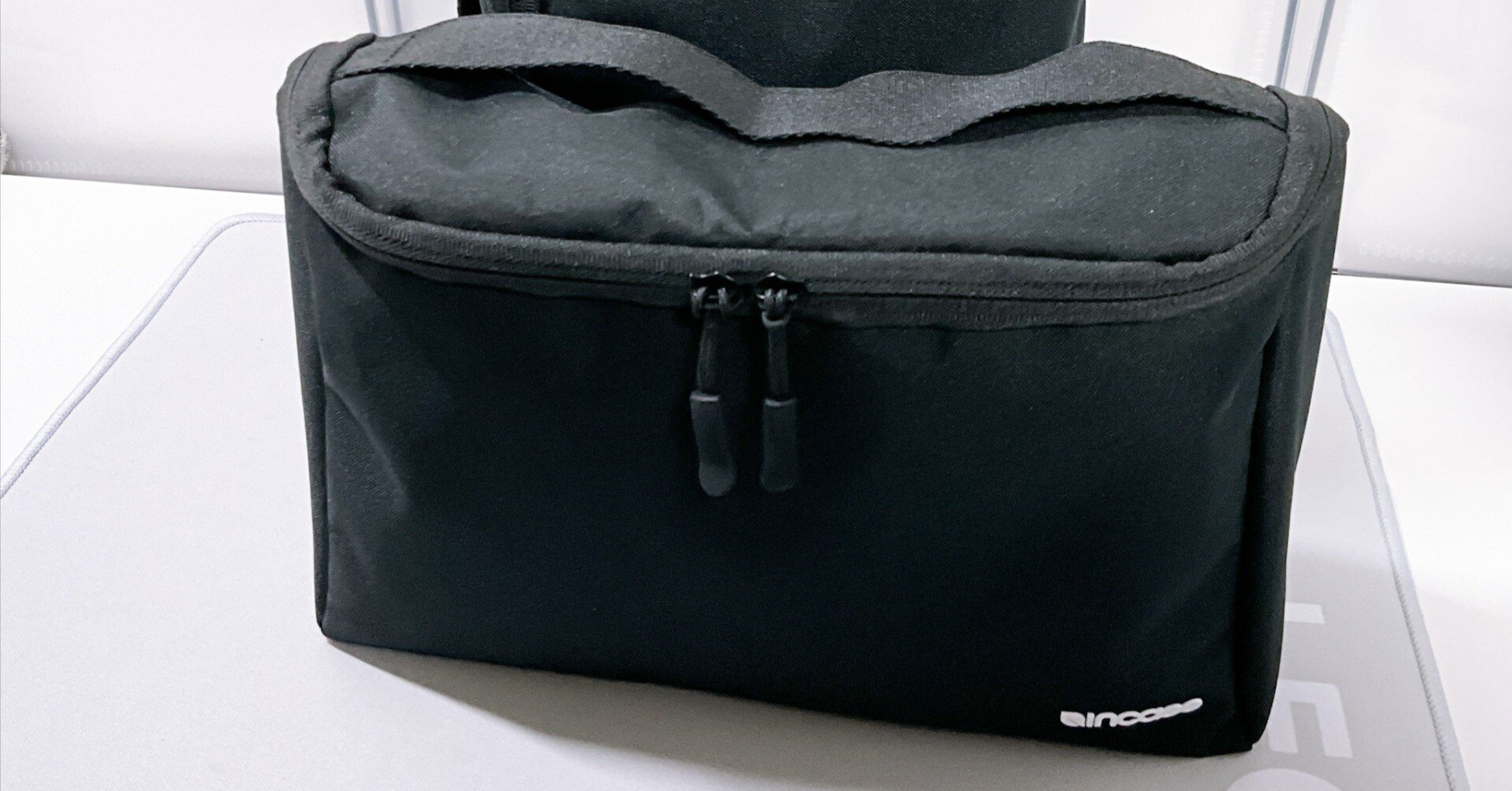 Incase】「MonoMax 2025年 6月号 付録 万能ケース」レビュー 【雑誌