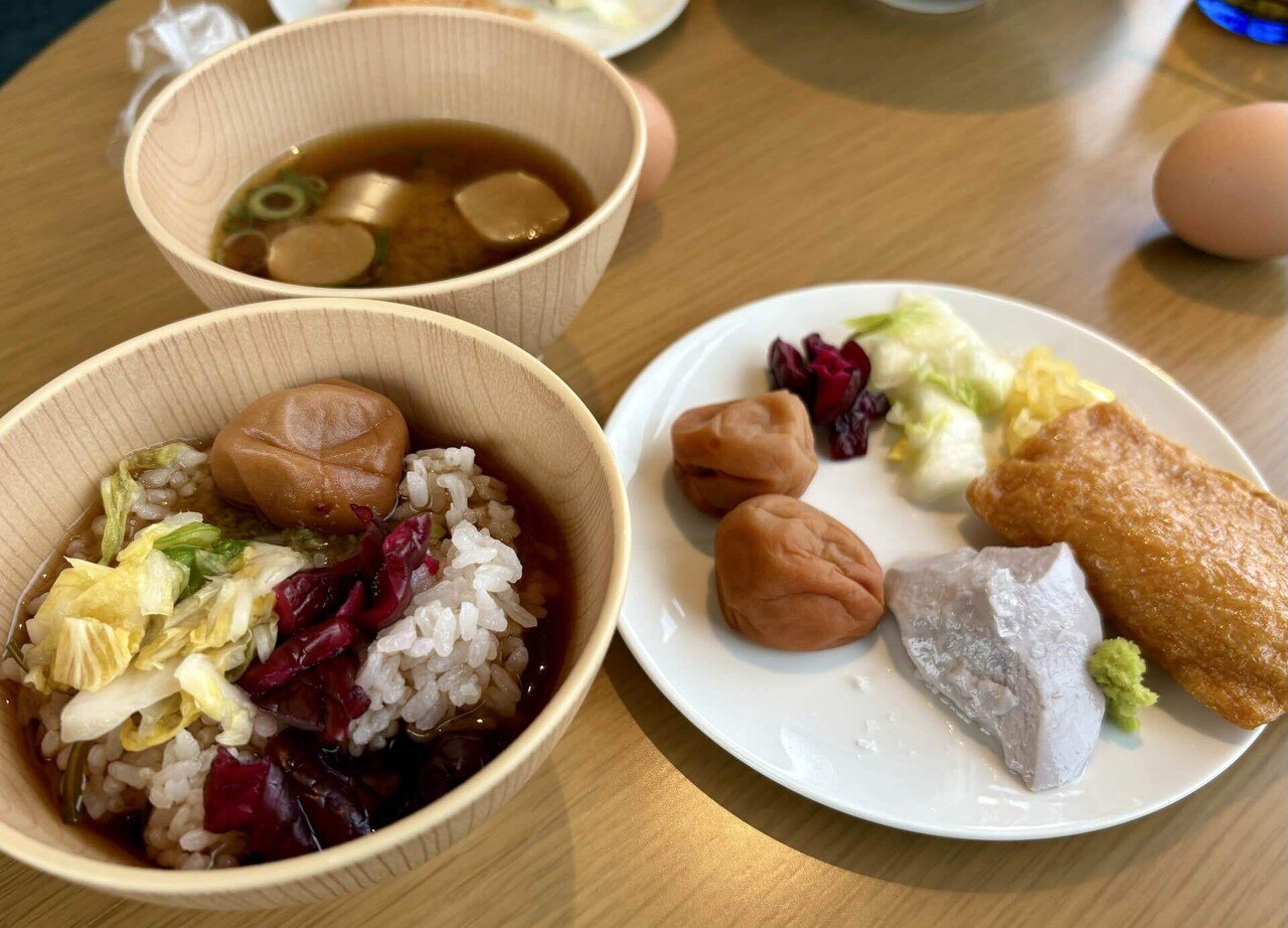 るるぶ 京都朝昼夜ごはん 朝昼夜と定食スタイルのごはんが楽しめる町家の