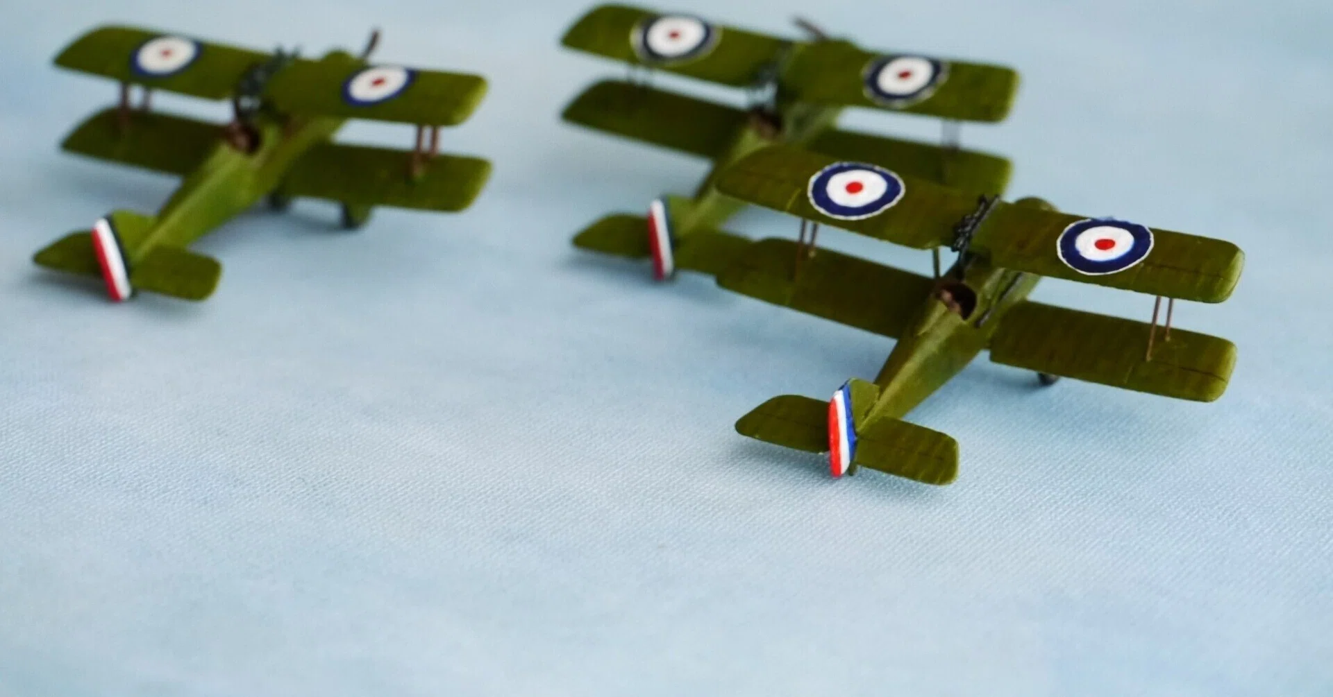複葉機模型1/144 RAF SE5a 完成｜sion