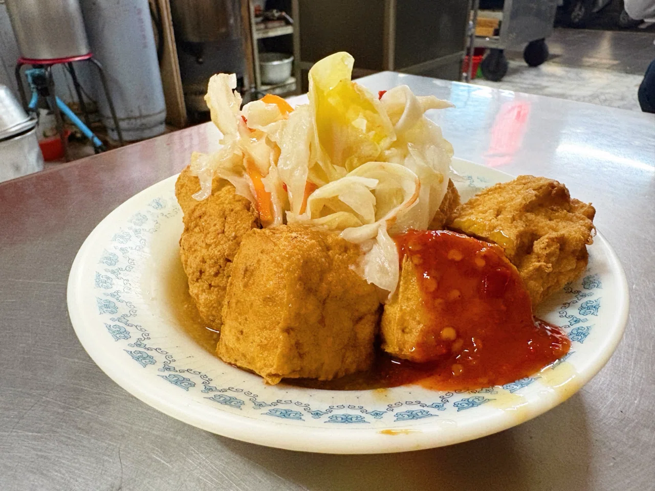 台湾旅行記【金賢手工臭豆腐】中山区 揚げ臭豆腐 鴨血スープ #3｜K