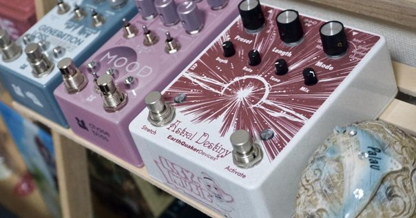 Eventide SPACE ギターエフェクター Eventide Space Reverb Pedal Demo by Sweetwater - YouTube